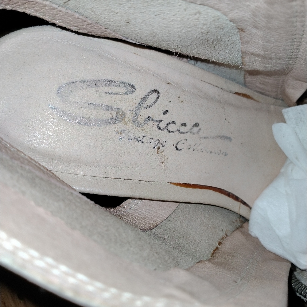 Shoes - Picture 5 of 5
